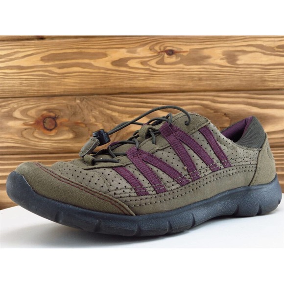 Clarks Size 6 Sneaker Brown Leather Medium Drawstring Women - Picture 1 of 11